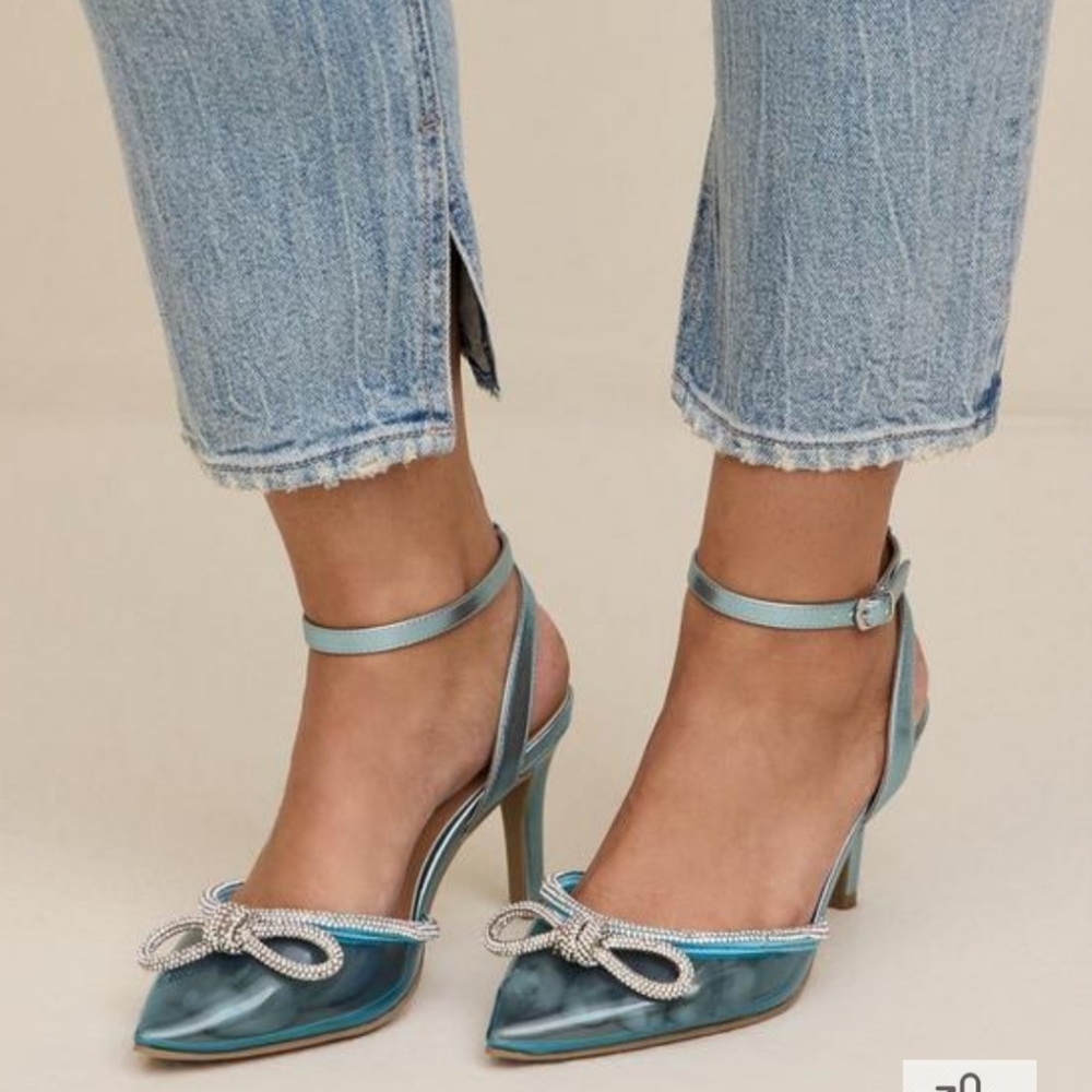 Torrid blue bow heels ww